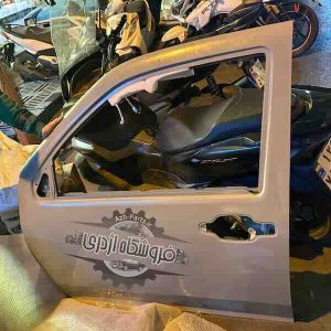 در جلو راننده وینگل